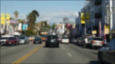 开车市中心街道这些洛杉矶加州美国散焦视图车玻璃挡风玻璃车道模糊路车辆好莱坞相机内部<strong>汽车城</strong>市审美